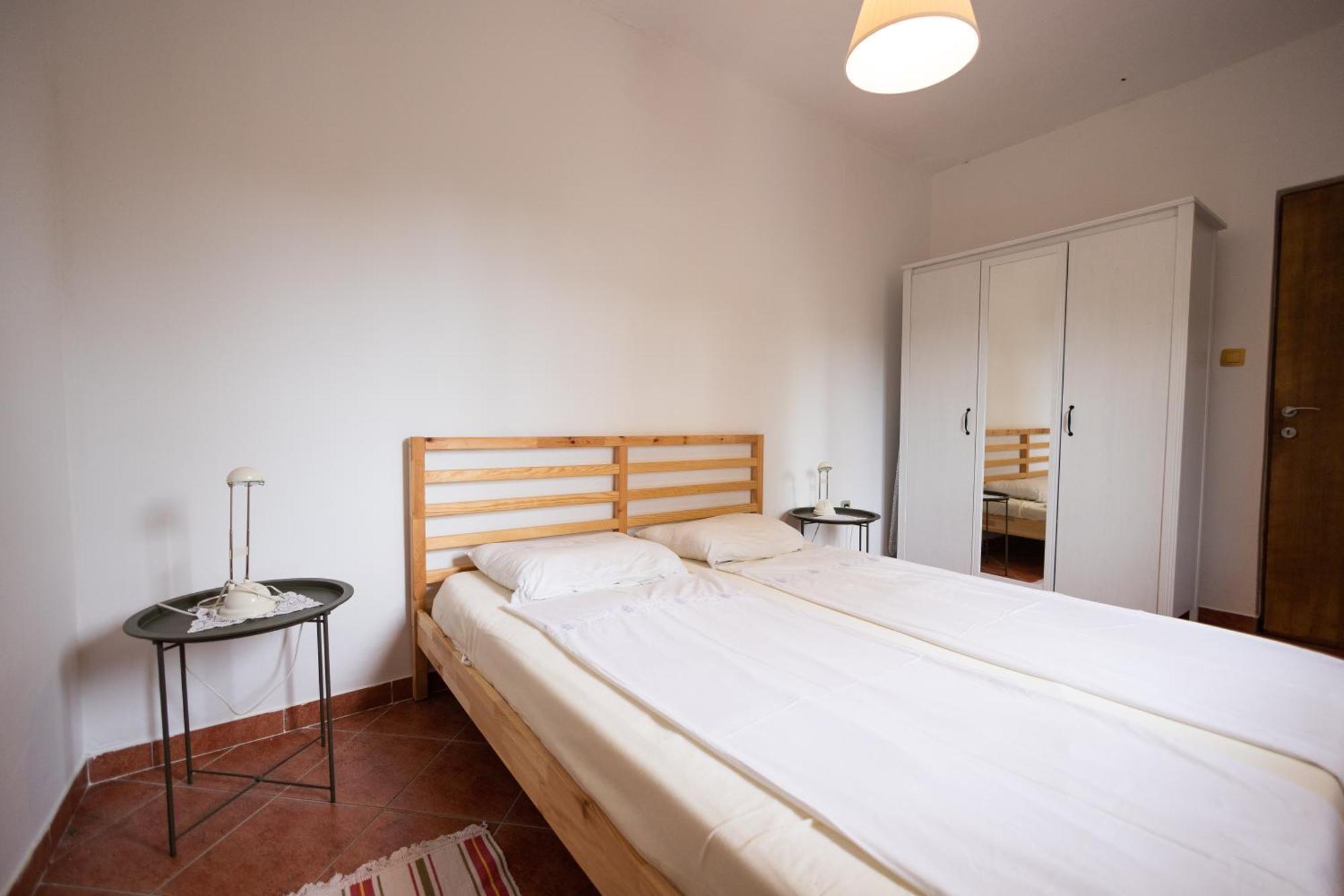 Apartman Marija โลปาร์ ภายนอก รูปภาพ