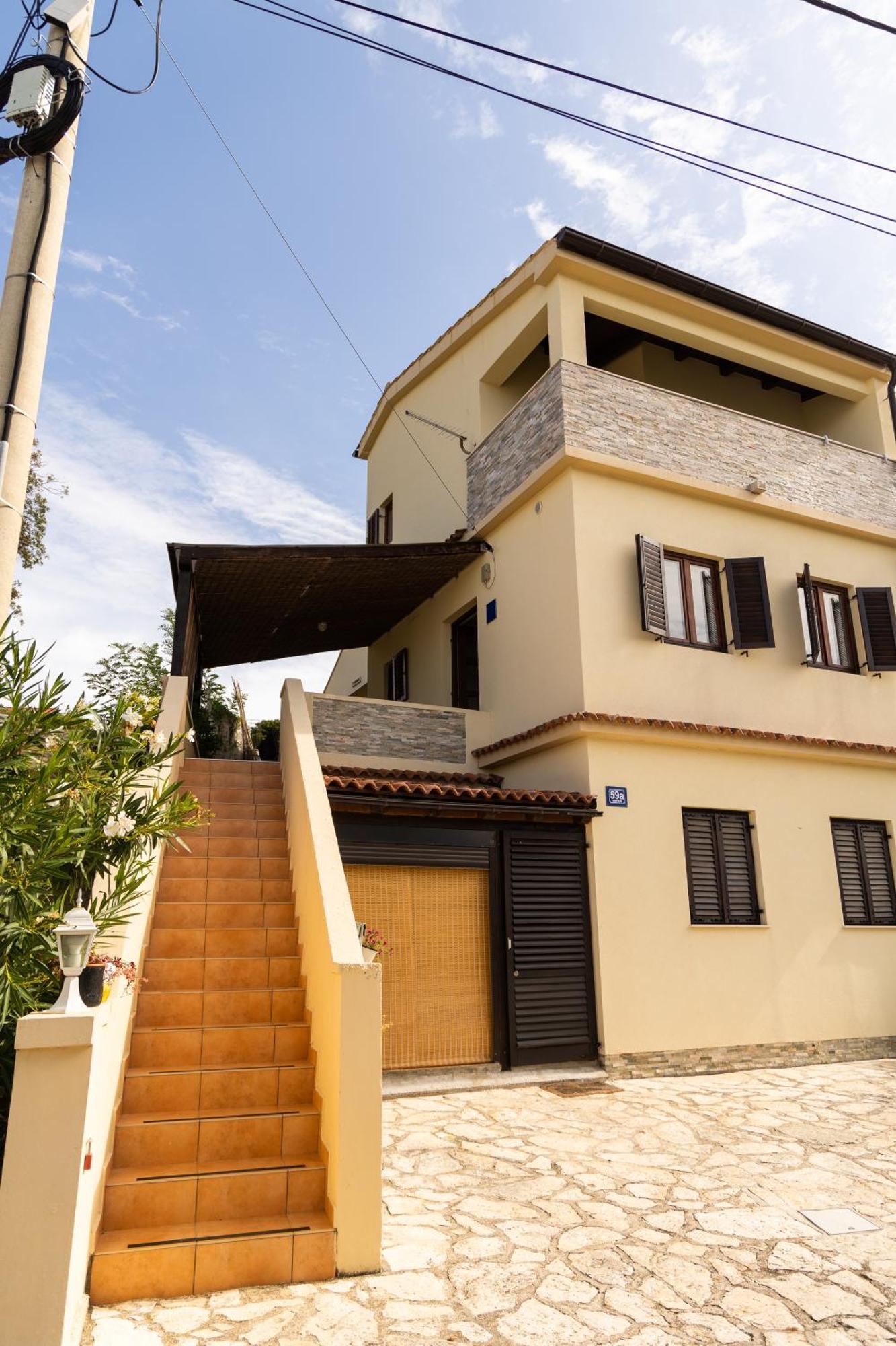 Apartman Marija โลปาร์ ภายนอก รูปภาพ